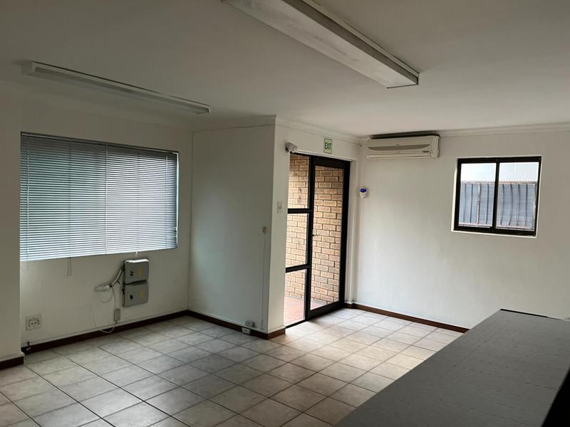 To Let Commercial Property for Rent in Montague Gardens Western Cape